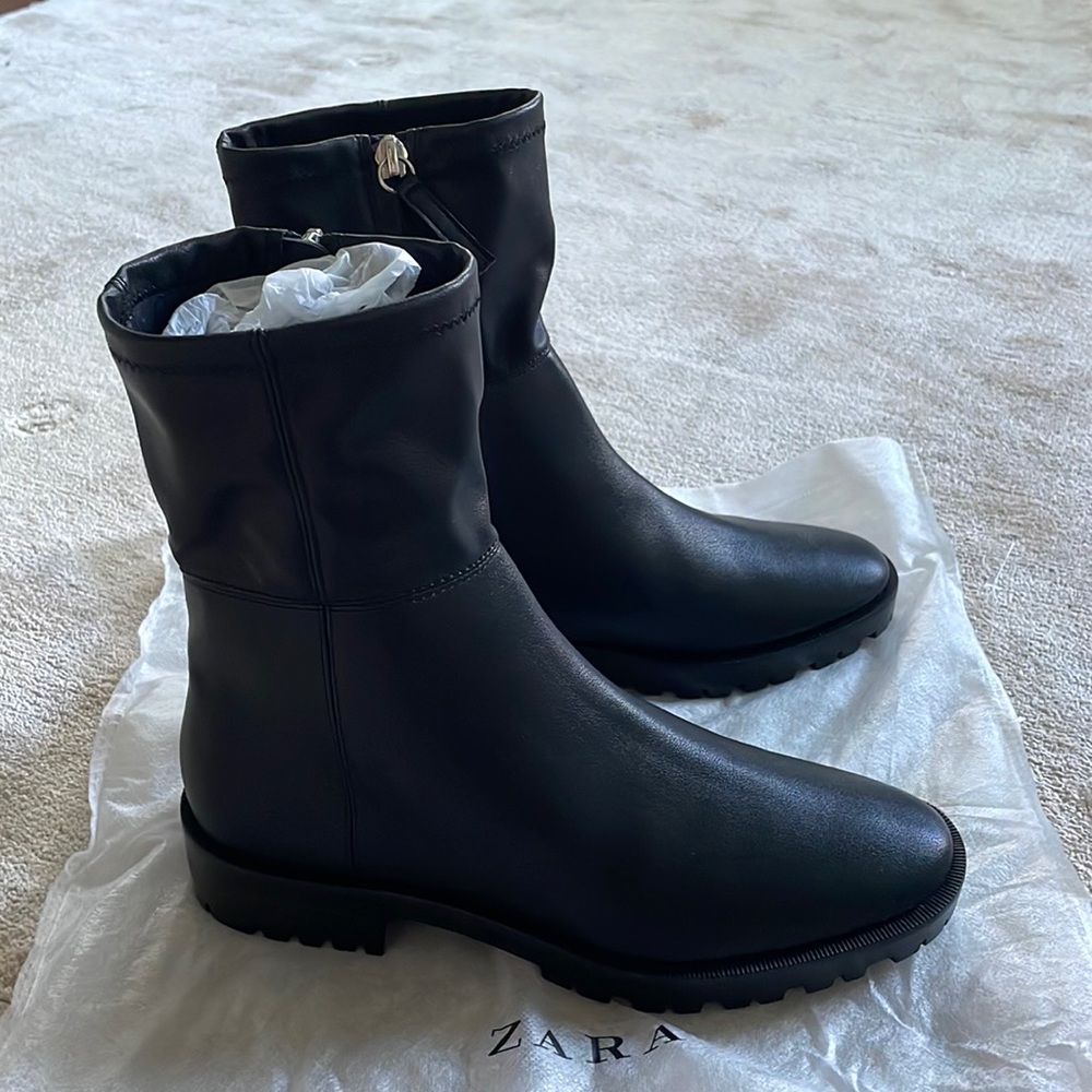 Zara black ankle boots 6.5